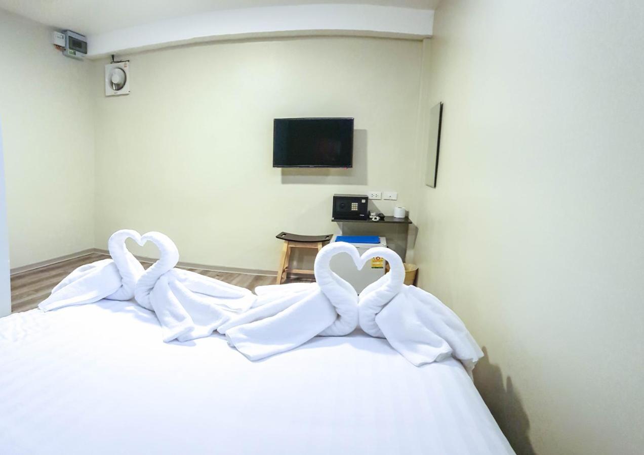 Kim Korner Hotel Бангкок Экстерьер фото