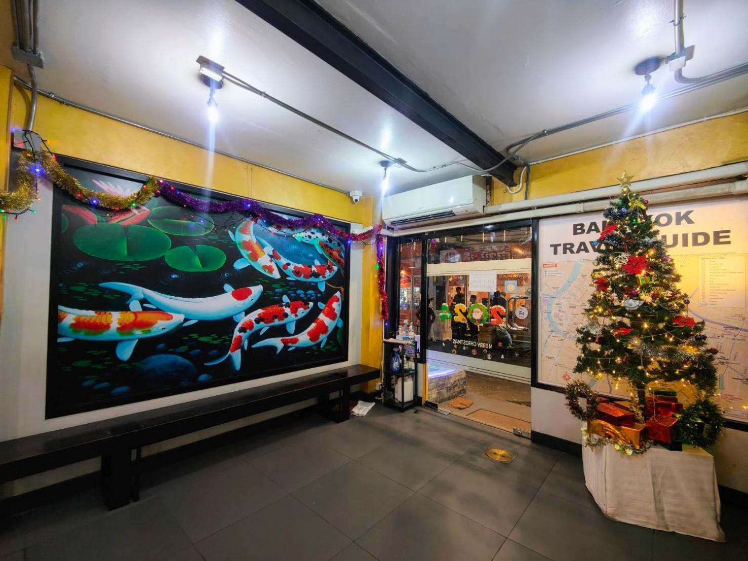 Kim Korner Hotel Бангкок Экстерьер фото