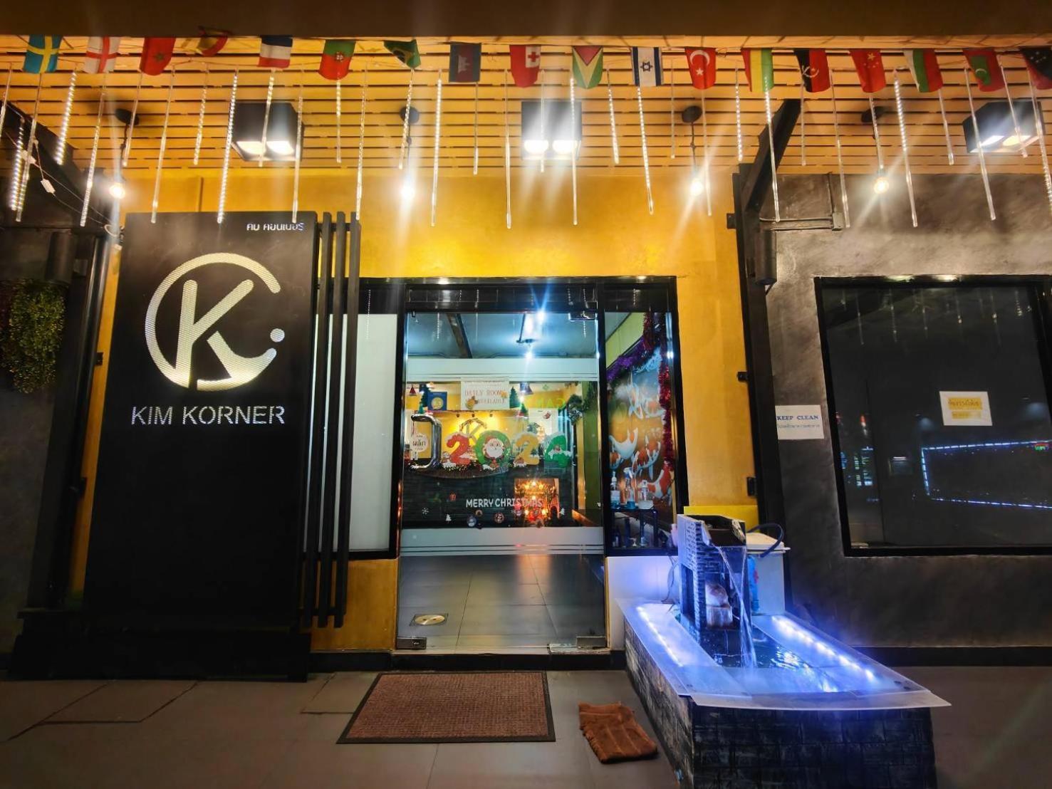 Kim Korner Hotel Бангкок Экстерьер фото